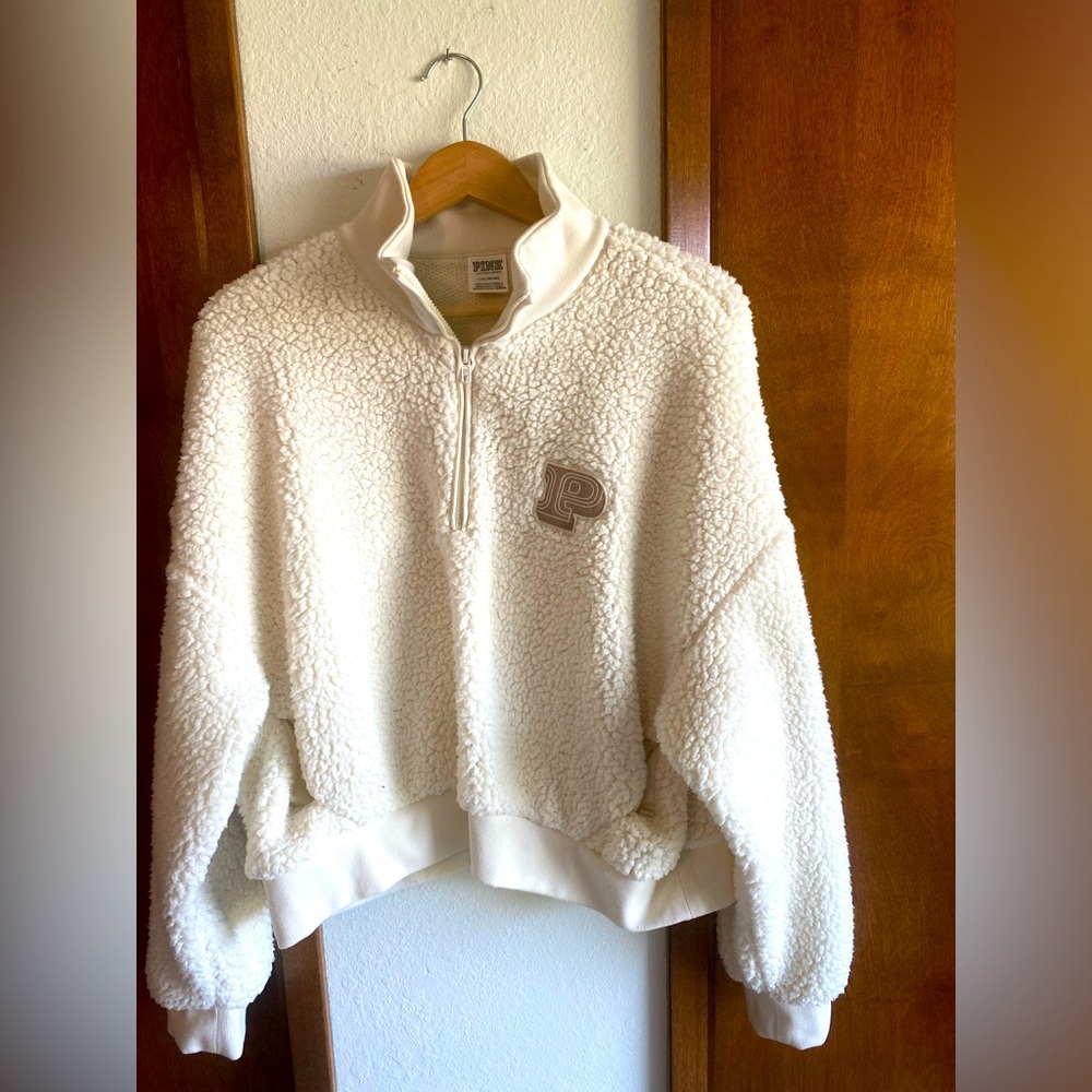 Cream color cropped sweater size L